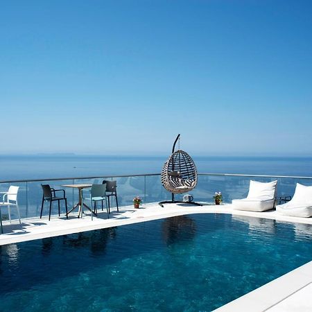 Casa Del Sol - Luxury Villas Himarë Extérieur photo